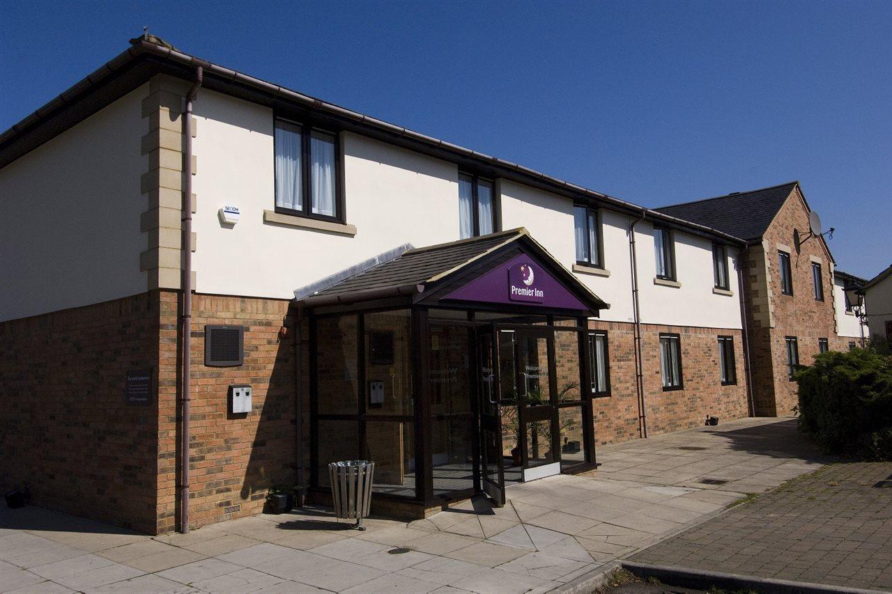 Premier Inn Premier Inn Silverstone Syresham ภายนอก รูปภาพ