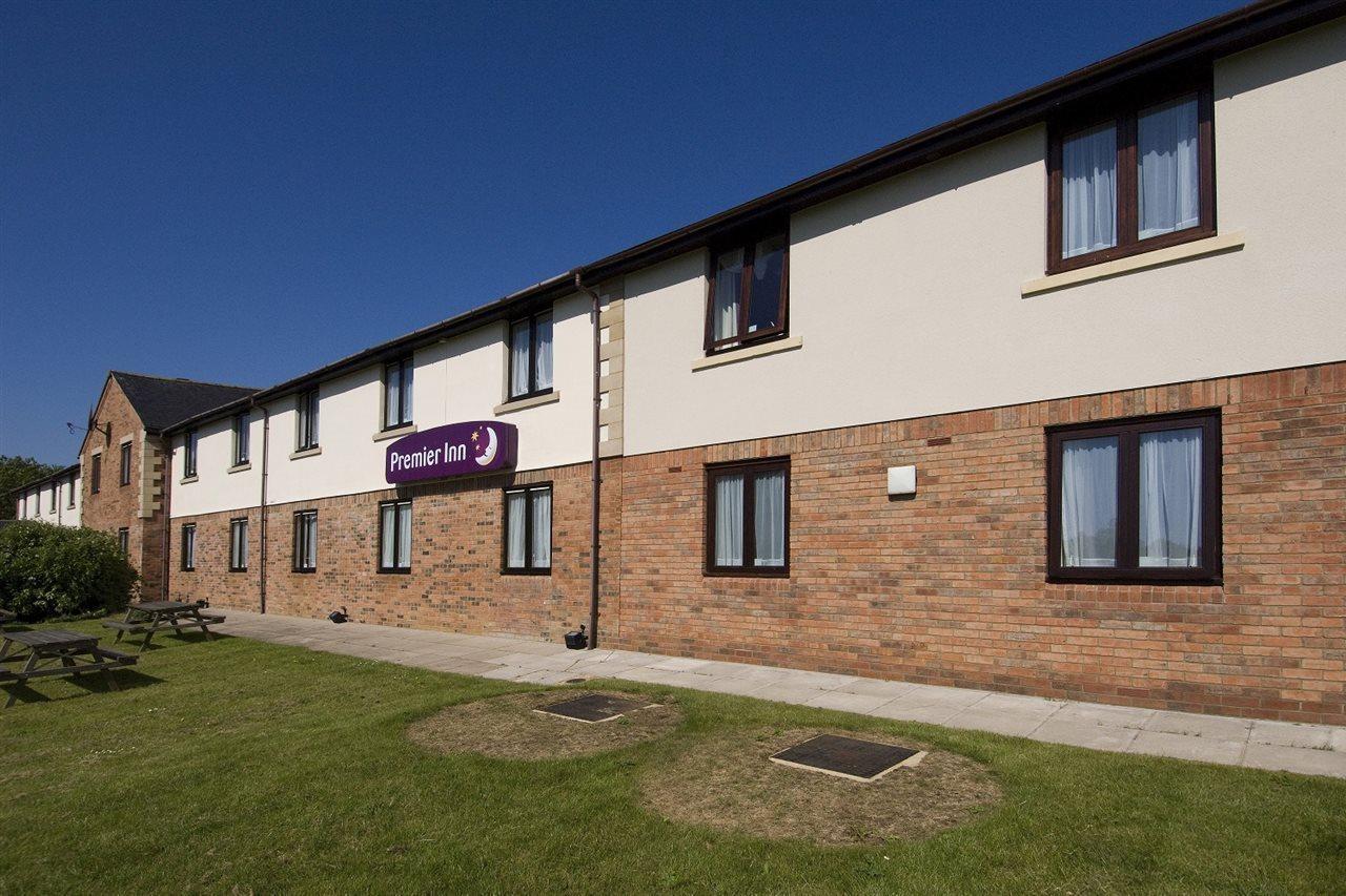 Premier Inn Premier Inn Silverstone Syresham ภายนอก รูปภาพ