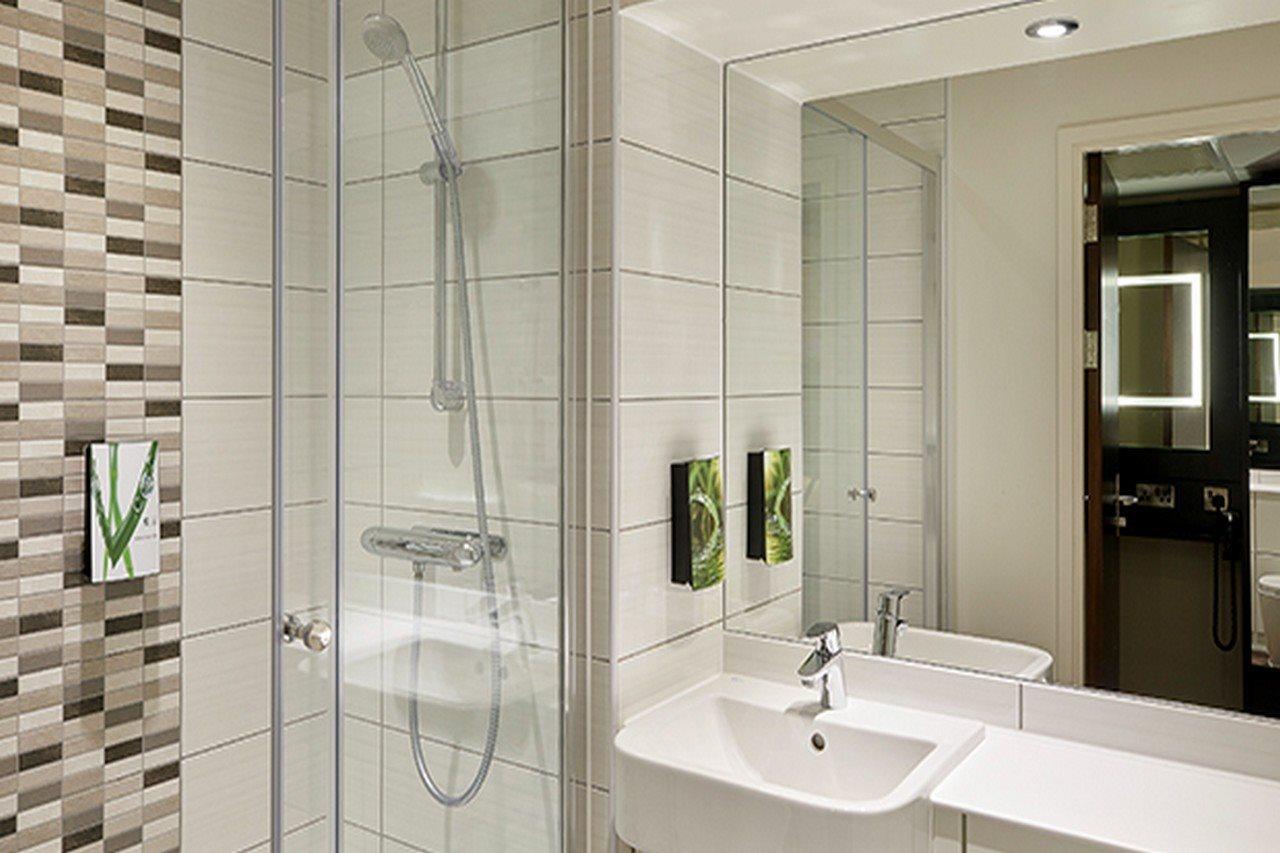 Premier Inn Premier Inn Silverstone Syresham ภายนอก รูปภาพ