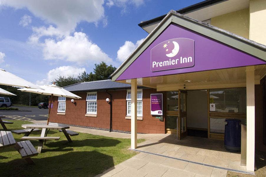 Premier Inn Premier Inn Silverstone Syresham ภายนอก รูปภาพ